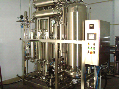 三达电加热多效蒸馏水机符合GMP认证系统